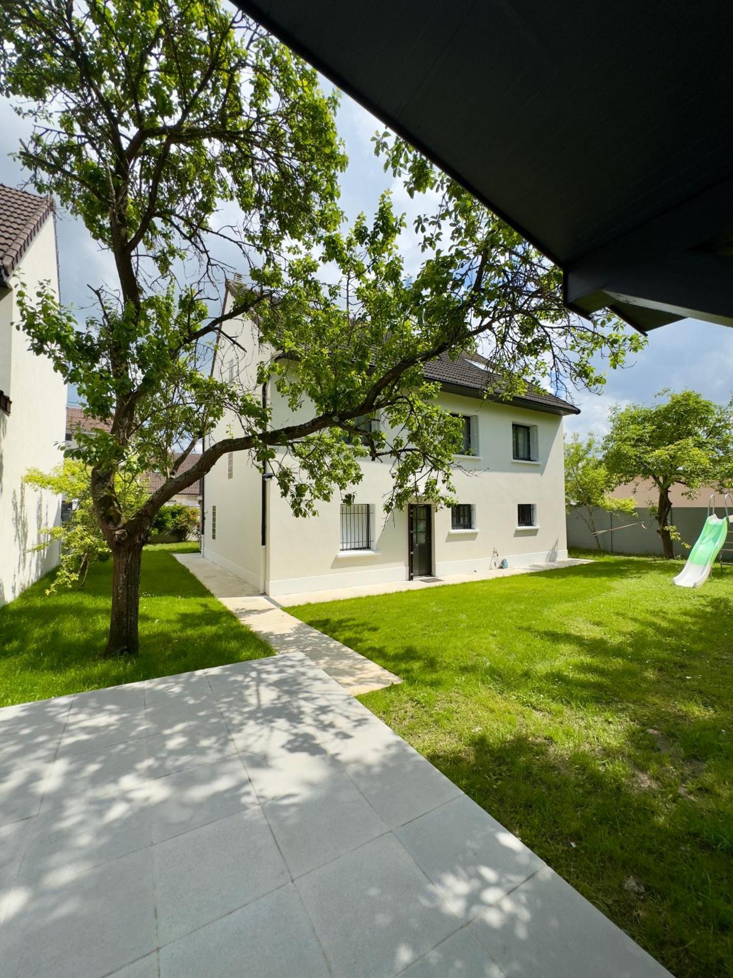 Super Maison Entre Paris Et Disney แชลเลส์ ภายนอก รูปภาพ